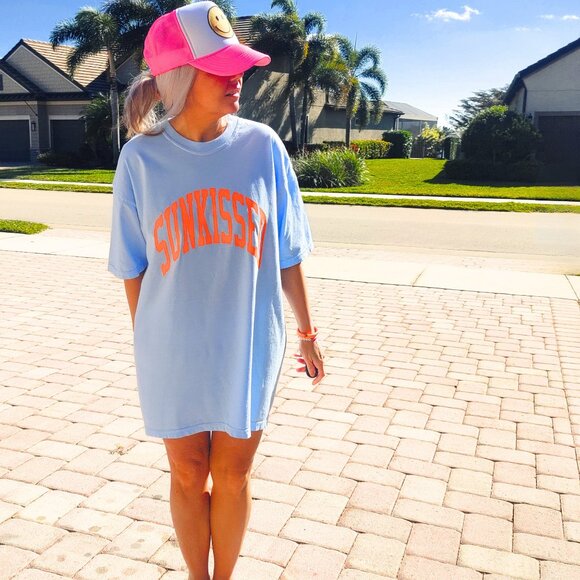 NWT Hydrangea Blue Sunkissed T-Shirt - Picture 5 of 17